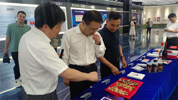 1751012914144984.jpg d5609288160c7b74d2a365ce303d264.jpg